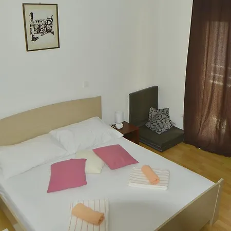 With Parking Space Kastel Novi, - 22244 Apartman *